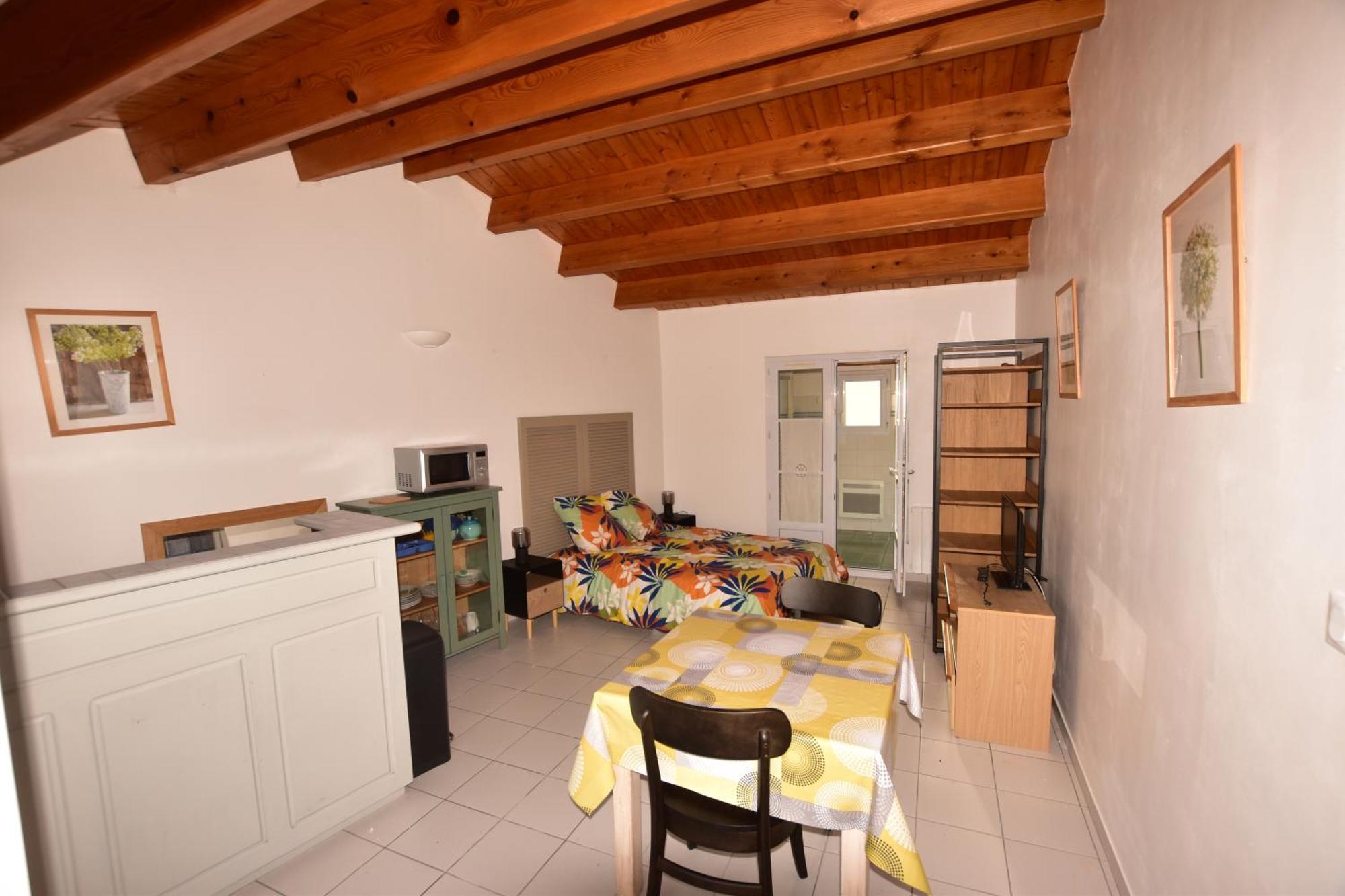 Large Studio Close To The Beach Saint-Martin-de-Ré Exterior foto